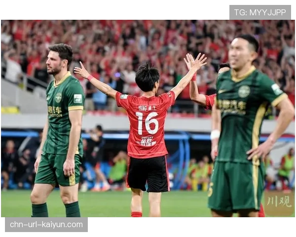 成都蓉城补时阶段遭浙江队绝平，两队2-2握手言和